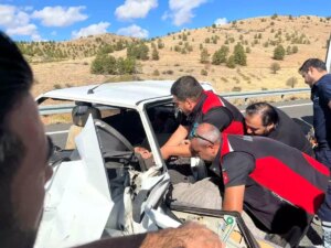 nevsehirde trafik kazasi 4 yarali QeaN7TlP.jpg